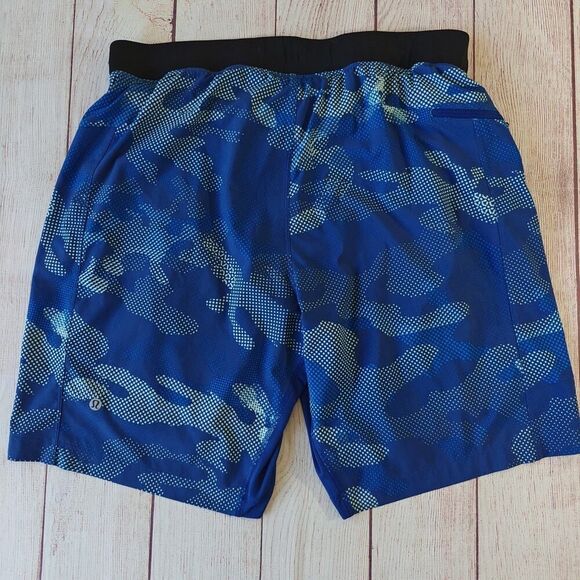 Lululemon T.H.E. Short *Luxtreme Liner 9" Big Pebble Camo Dark Cobalt Sea Mist - Picture 6 of 12